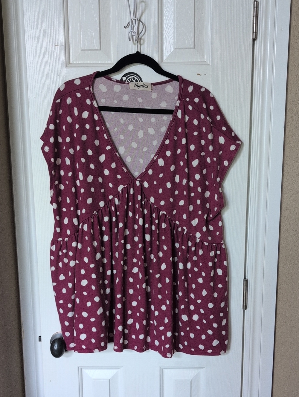 Haprics Berry Polka Dot V-Neck Babydoll Tunic